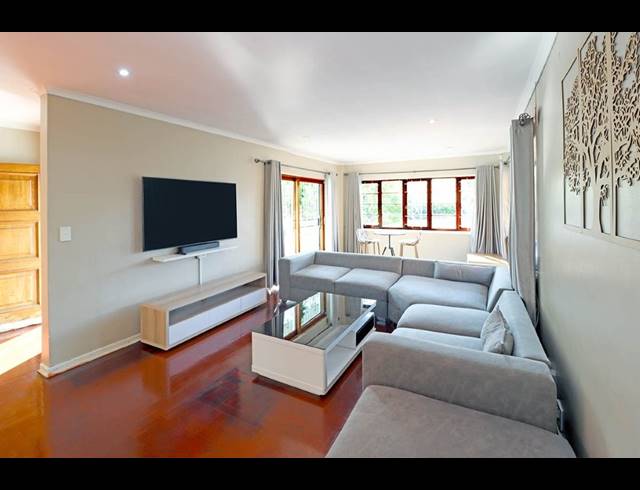3 BEDROOM HOUSE FOR SALE IN KENSINGTON